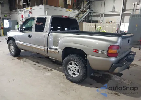 2001 Chevrolet Silverado 1500 Ls from USA, damaged, VIN 2GCEK19T811145862
